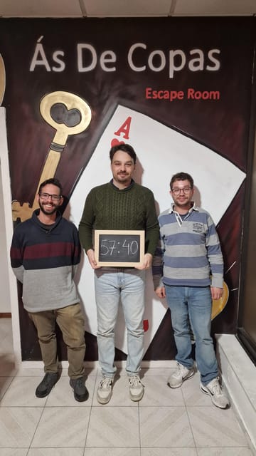 Porto: Ace of Cups Escape Room Expereince - What to bring, and what to skip