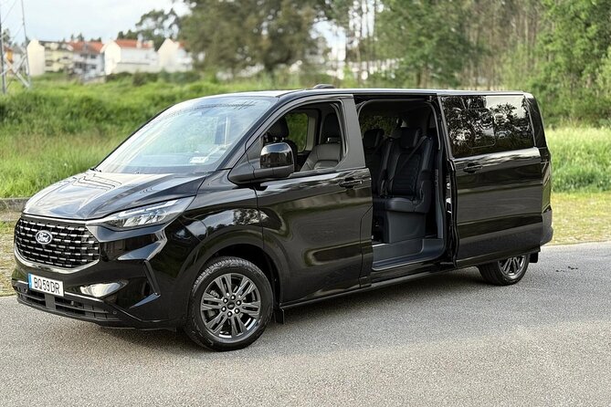 Porto Airport Minivan Transportation Tour Private - Time It Right: 10 to 30 Minutes Usually Means You Land, Then You Relax