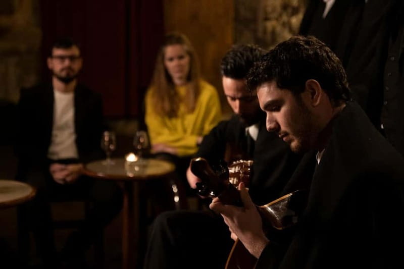 Porto: An Intimate Fado Show in a Historical Tavern - Key Things That Make This Fado Show Work