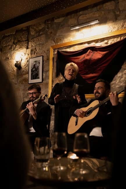 Porto: An Intimate Fado Show in a Historical Tavern - Miragaia Tavern Basics: What This 1-Hour Fado Really Feels Like