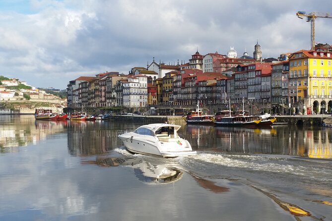 Porto and Douro: Private tour in Yacht - Service, Pace, and the One Small Ice Note