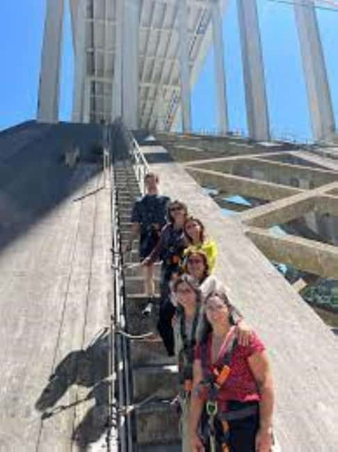 Porto: Arrábida Bridge Climbing - Guides and languages: Portuguese and English support on the climb