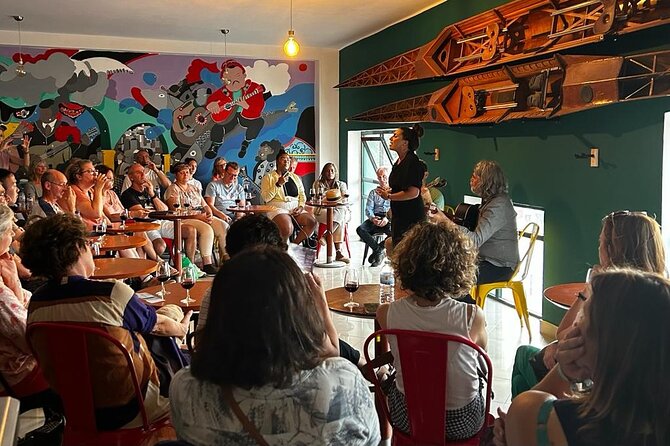 Porto: Authentic Fado Music by the River - What To Listen For When You Do Not Understand Portuguese