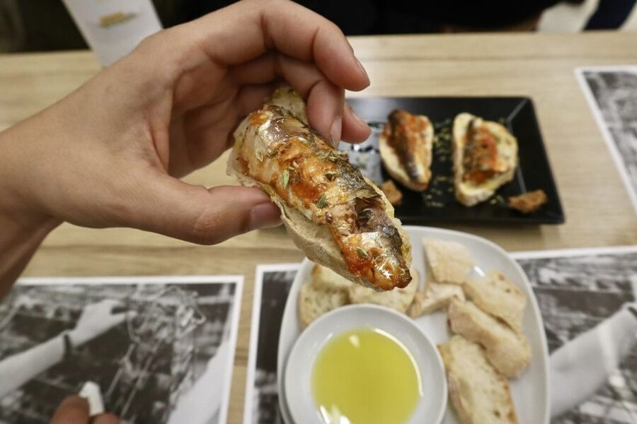 Porto: Authentic Portuguese Food Tour with 5+ Local Tastings - Price and Value: Is $83 Worth It?