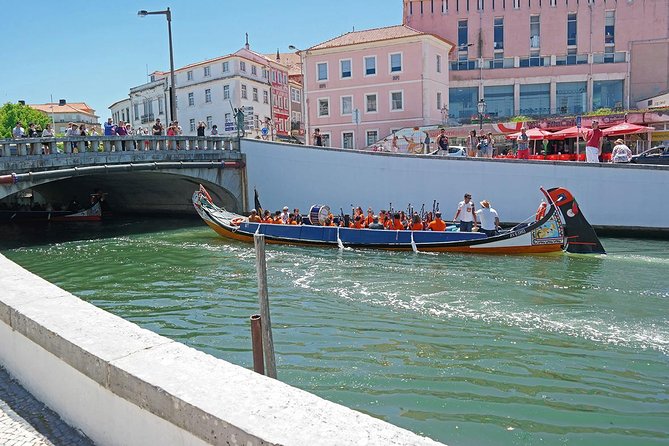 Porto: Aveiro Tour Including Moliceiro Cruise - Costa Nova striped houses and beach time, but aim smart
