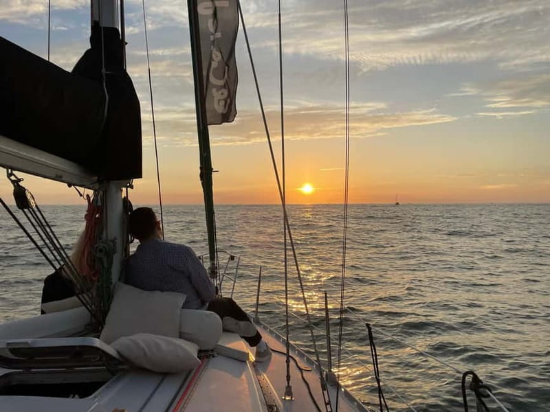 Porto: Best Charming Sailboat Cruise Sunset - Dom Luis I and the Monastery View You Might Remember Forever