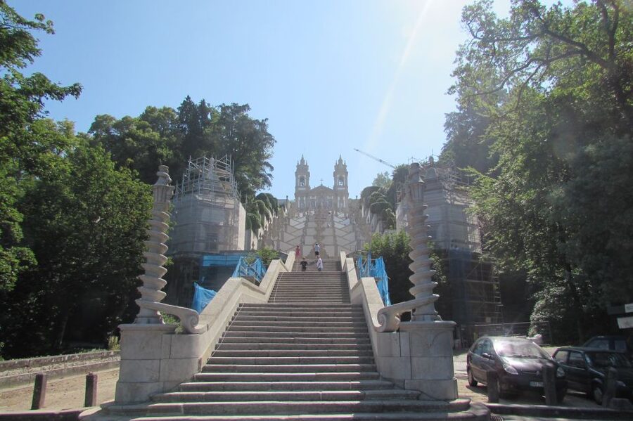 Porto:Braga & Guimarães Small-Group Full Day Tour with lunch - Braga’s Sé Cathedral and the “City of Archbishops” feel