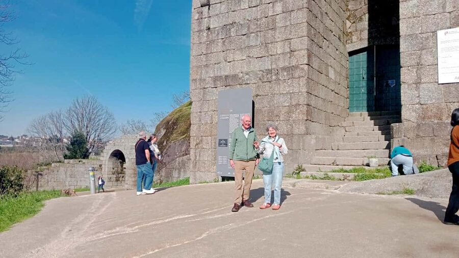 Porto:Braga & Guimarães Small-Group Full Day Tour with lunch - Guimarães Castle area: a short stop with big meaning