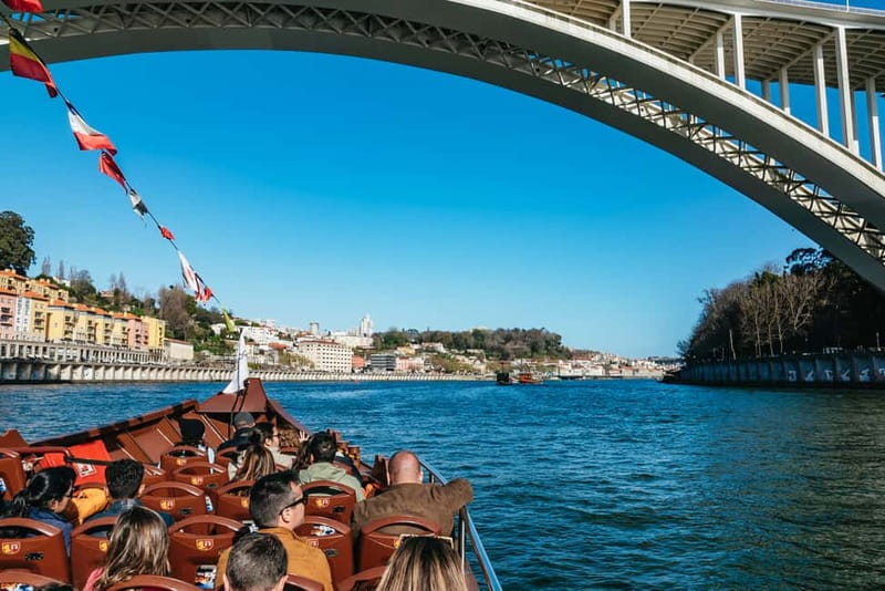 Porto: Bridges Cruise & Sunset & Port Wine Cellar Option - Daytime vs sunset departures: choosing the best light