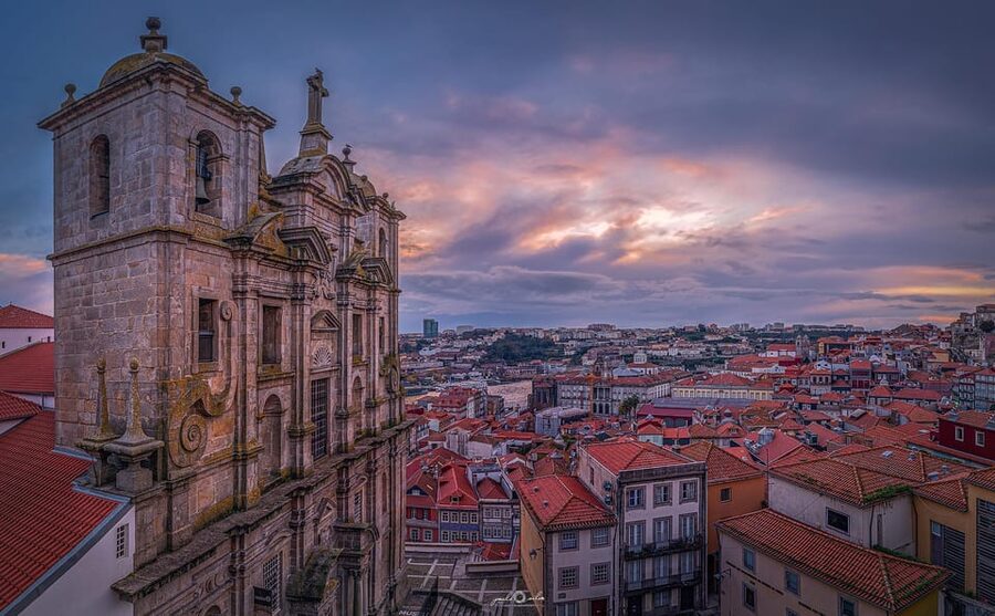 Porto by Foot: Discover the City's Soul - Ribeira District and the Douro River: where the views connect