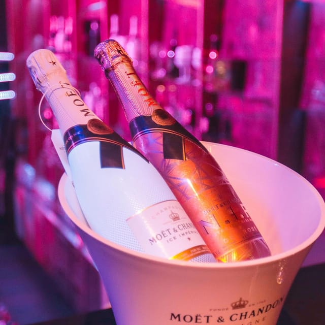 Porto: Cabaret & Pole Shows, with a Welcome Drink! - Key Highlights You Will Notice Fast