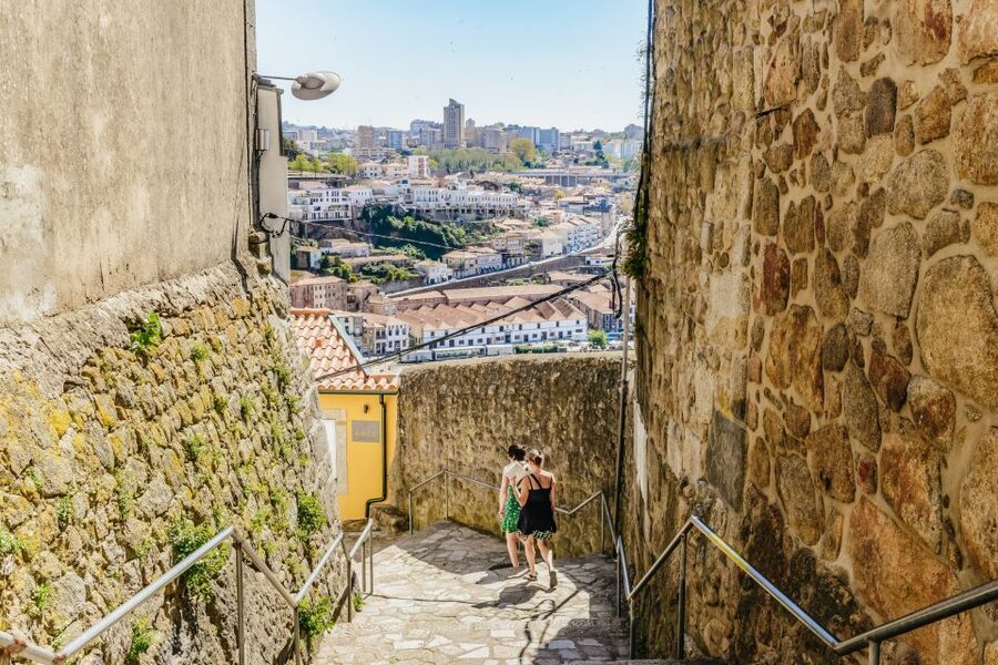 Porto Card with Transportation (1, 2, 3 or 4 Days) - Where you pick up the Porto Card (and how early to think about)