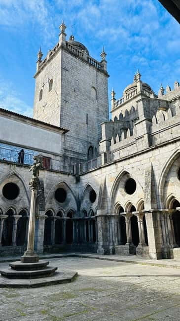 Porto Cathedral Guided Tour with Entrance Tickets - Paço Episcopal Visit: Why the Extra Time Helps