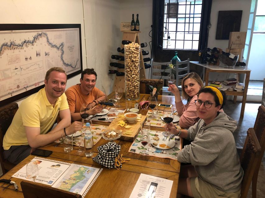 Porto: Cheese and Port Wine Tasting in a Unique Place - Price and value: what $29 buys in a short window