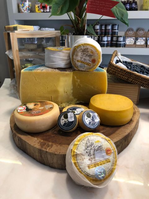 Porto: Cheese and Port Wine Tasting in a Unique Place - Who should book this, and who should skip it