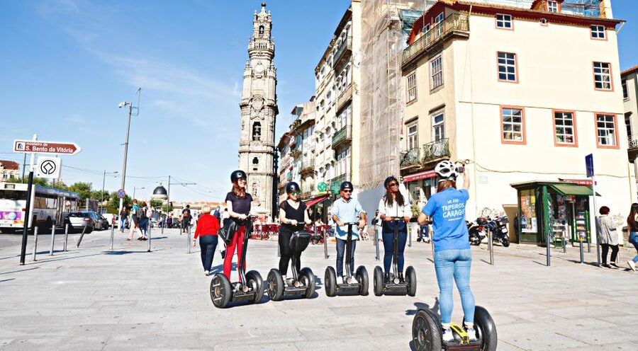 Porto: City Highlights Guided Segway Tour - Avenida dos Aliados: the grand street moment