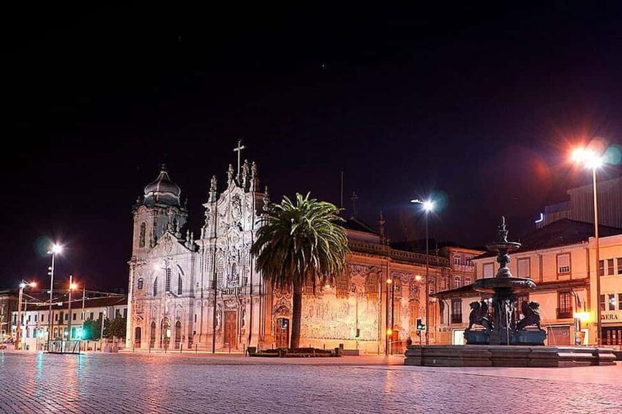 Porto City: Low-Cost Private Tour with Wine Tasting (Special Couples) - Matosinhos Beach Time and Atlantic Views