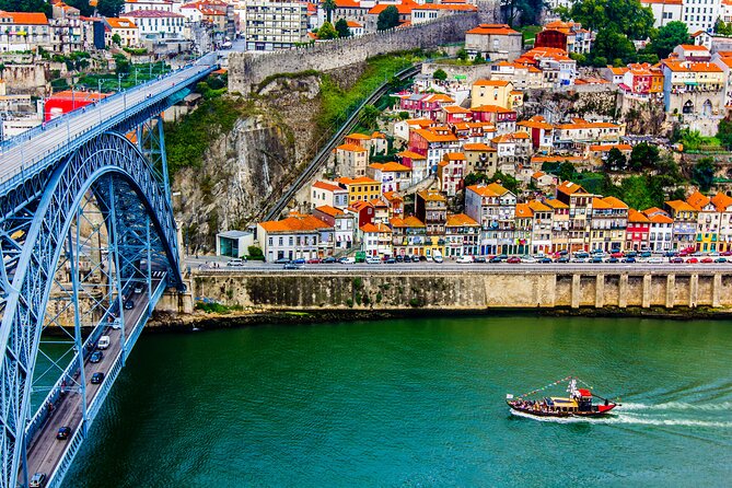 Porto City Tour Full Day with Lunch and Six Bridges Cruise - Private basis - Why this private Porto day balances city sights and real river time