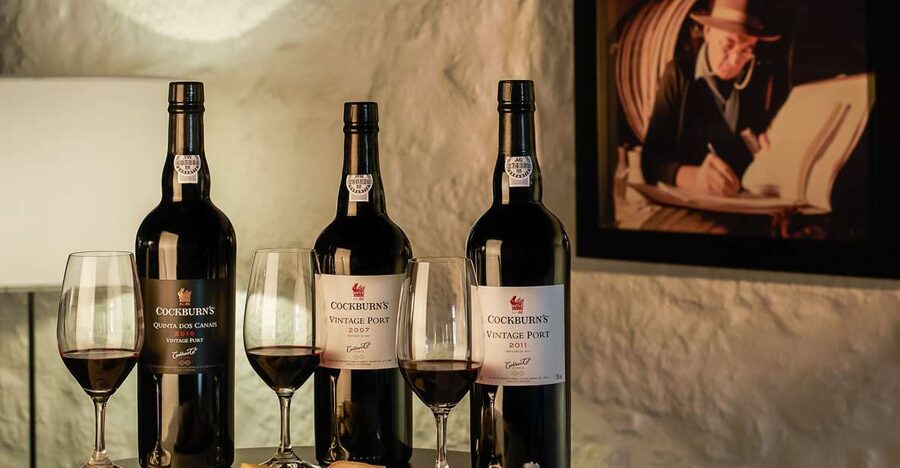 Porto: Cockburn’s Port Lodge Tour and Tasting - Inside Cockburn’s Lodge: Granite Walls, the Museum, and 200 Years of Port Making