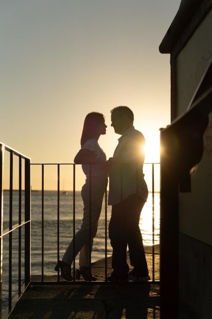 Porto: Couple Photo session in Foz Velha - Where You End Up: Same Starting Spot, So It Feels Simple