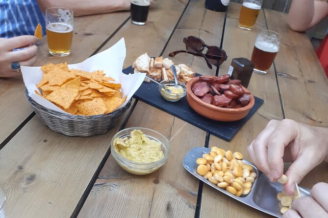 Porto: Craft Beer Tasting Tour with Local Snacks - What you learn about Portuguese craft beer in Porto, beyond the menu