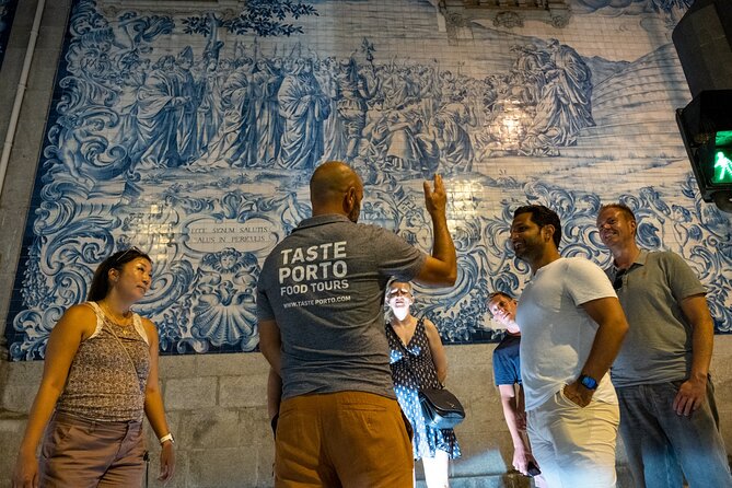Porto Craft Beer Tour: 7 Beers + 3 Food Pairings in a Small Group - Small Group Size: The Value of Fewer People on the Same Route