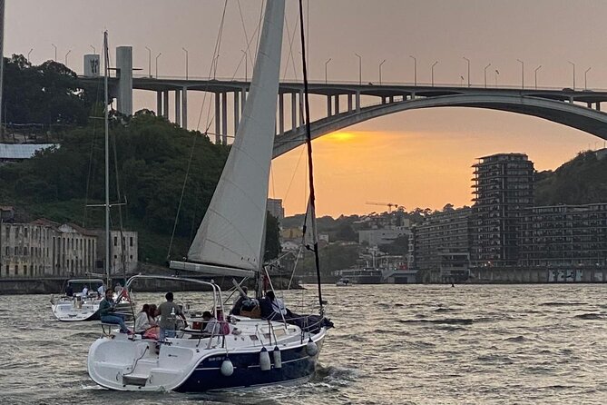 Porto cruise, Thulium just for you! Enjoy Sailboat with open sail - Fishing Neighborhood Start, Massarelos Church Tiles, and River-Edge Faith