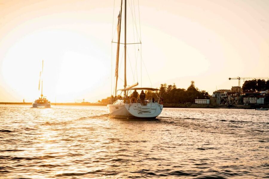 Porto: Daytime or Sunset Douro River Cruise With Port Wine - Getting on board: Douro Marina and what the check-in feels like