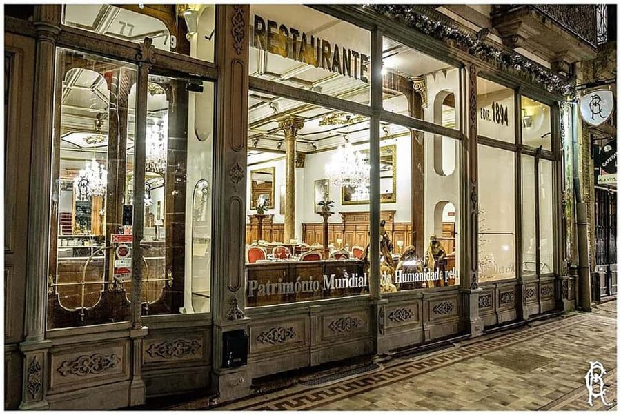 Porto: Dinner with Fado and Traditional Portuguese Music - A UNESCO Setting for Fado at RC Restaurant