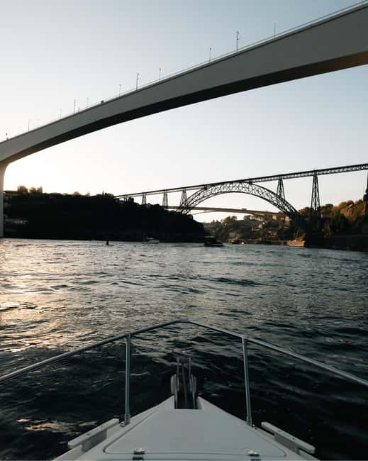 Porto: Douro 6 Bridges Cruise & Port Wine Tasting (Max 10) - Timing, meeting point, and what to bring (so it runs smooth)