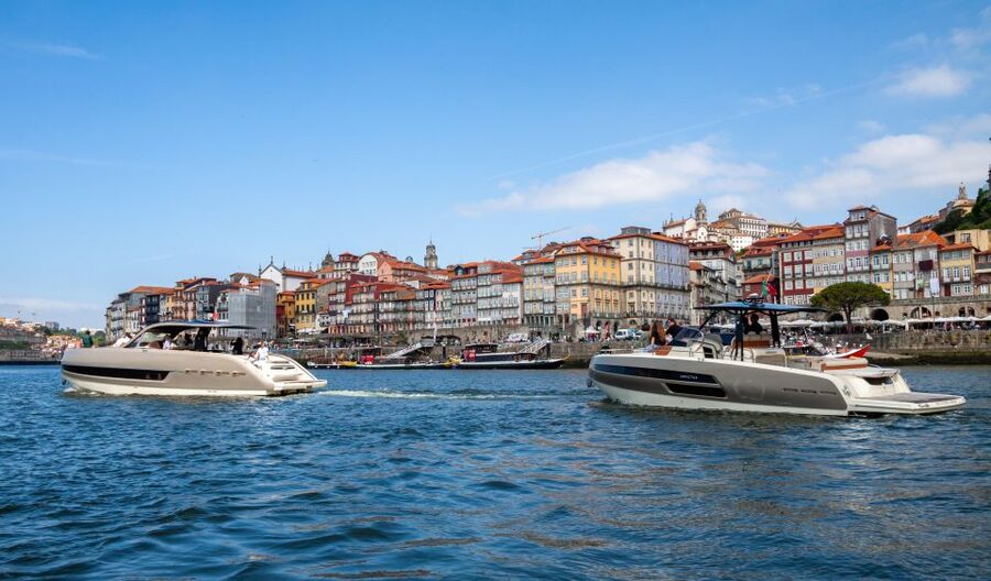 Porto: Douro River 2h Sunset Private Cruise with Port Wine - Port wine plus a welcome drink: how to make it feel worth it