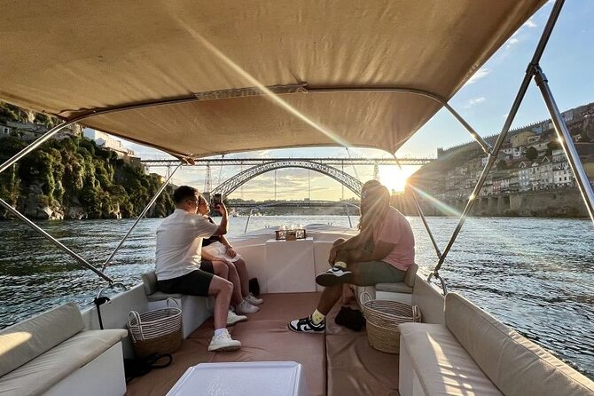 Porto: Douro River Boat Cruise with Port Wine and Snacks - Key highlights worth your time