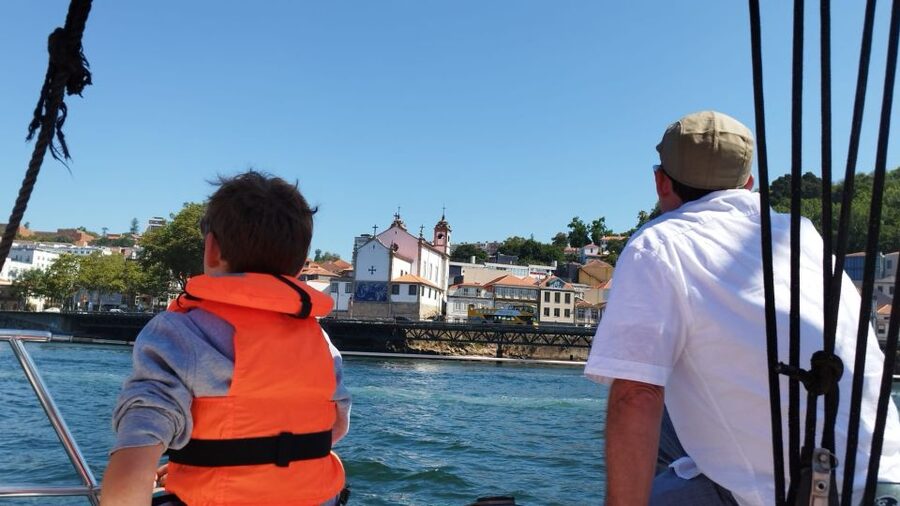 Porto Douro river boat tour or Amazing Sunset - The crew and live guide make it feel personal