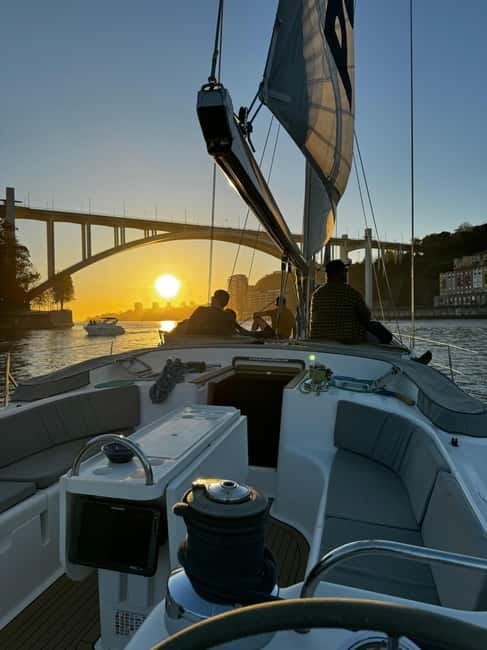 Porto: Douro River Boat Tour with Wine Tasting - The Route That Gives You Porto and Gaia in One Breath