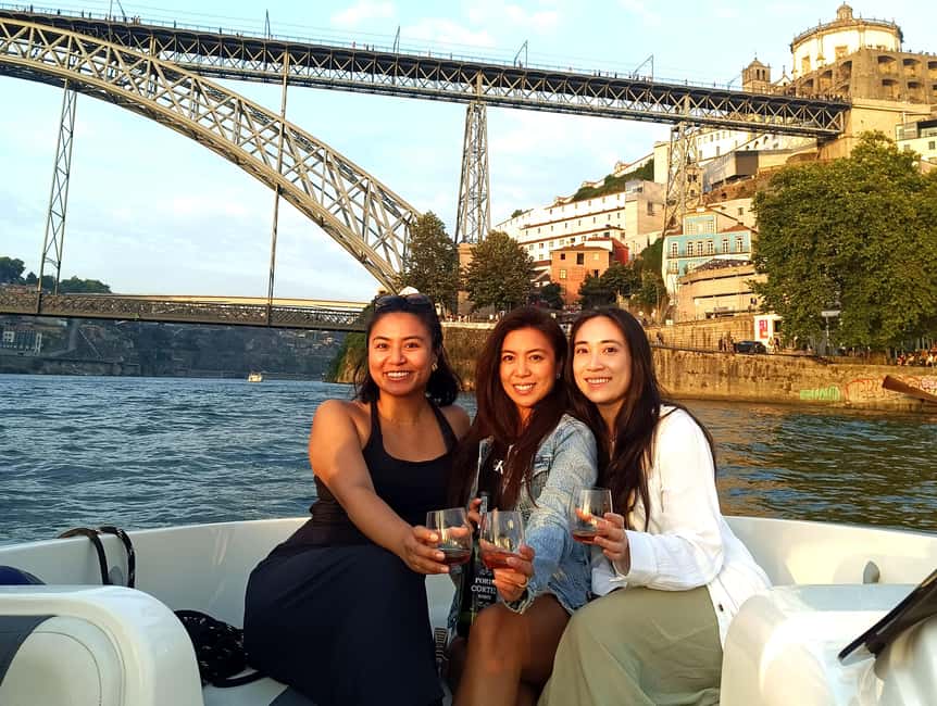 Porto: Douro River Cruise & Boat Tour with Port Wine Tasting - Value at $42: private boat time, guidance, and wine