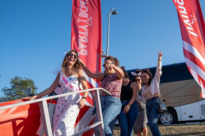 Porto: Douro River Party Boat with Sunset Option and 6 Bridges - Where you meet at the Gaia Pier, and why it matters
