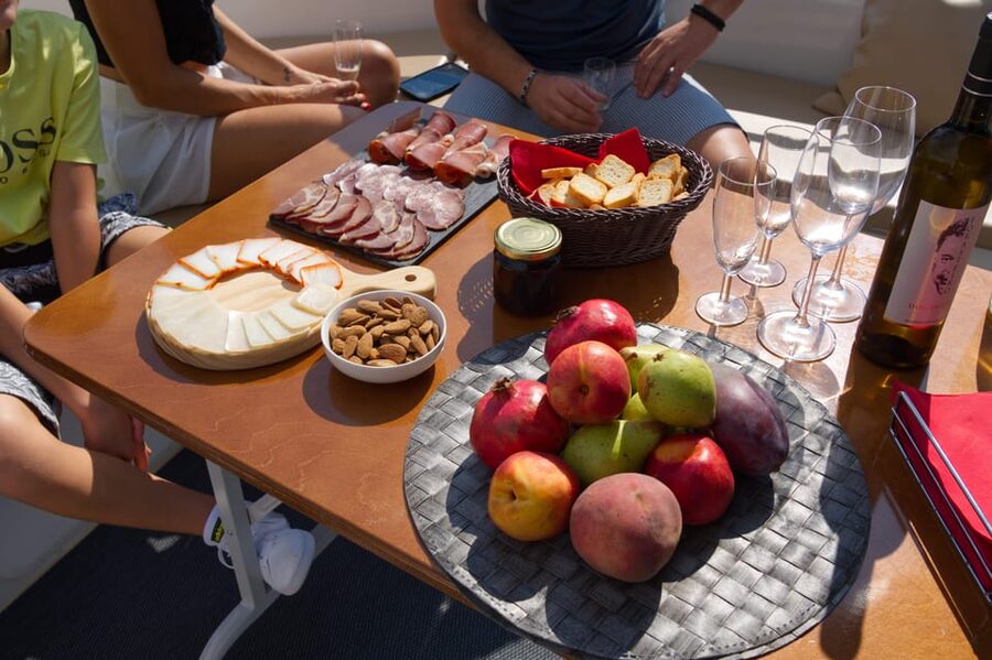 Porto: Douro Valley & Amarante Wine, Food & River Tour - Key moments you should care about