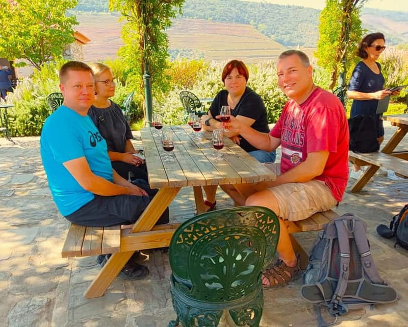 Porto: Douro Valley Tour with 3 Wineries and Lunch - Pinhão Winery Stop: a first taste in the heart of the river bends