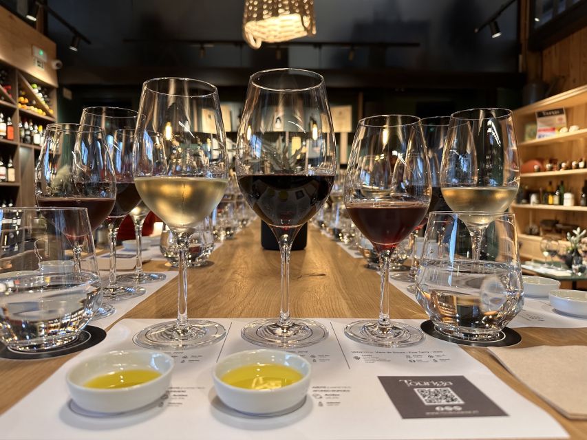 Porto: Douro Valley Tour with Wine Tasting, Cruise and Lunch - Price and value: why $76 can be a good deal