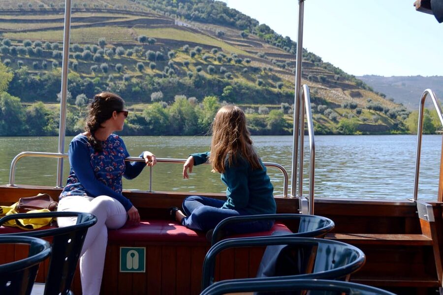 Porto: Douro Valley Vineyards Tour with Lunch & River Cruise - Key Points Worth Noticing