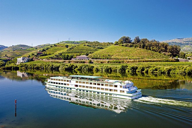 Porto: Douro Valley Wine Tour Including Lunch - The drive into the UNESCO Douro Valley, with National Road 222 views