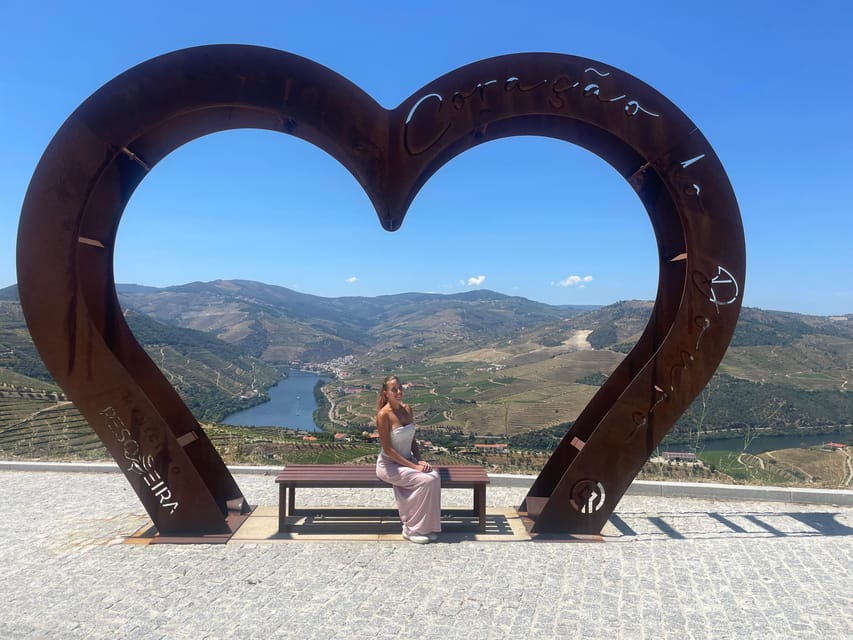 Porto: Douro Valley Wine Tour with a Sommelier & Boat Trip - Key things that make this Douro day worth it