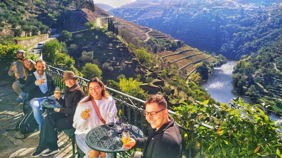 Porto: Douro Valley Wine Tour with Tastings, Boat, and Lunch - Should you book this small-group Douro wine tour?