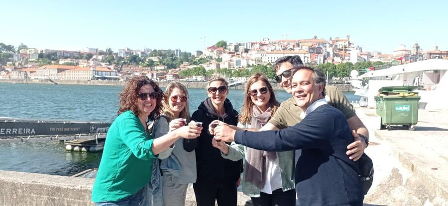 PORTO: Escape IN City - Closed at 7 Keys - The City Route: Icons, Clues, and How Tasks Open