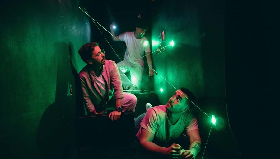Porto Escape Room : Prison Robbery - Price and Value at Around $23 per Person