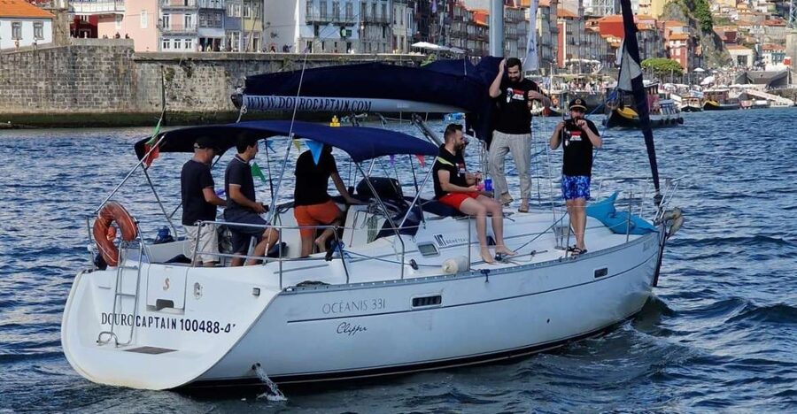 Porto: Exclusive Party aboard a charming sailboat with drink - A 2-hour Porto sail that feels like a celebration, not a chore