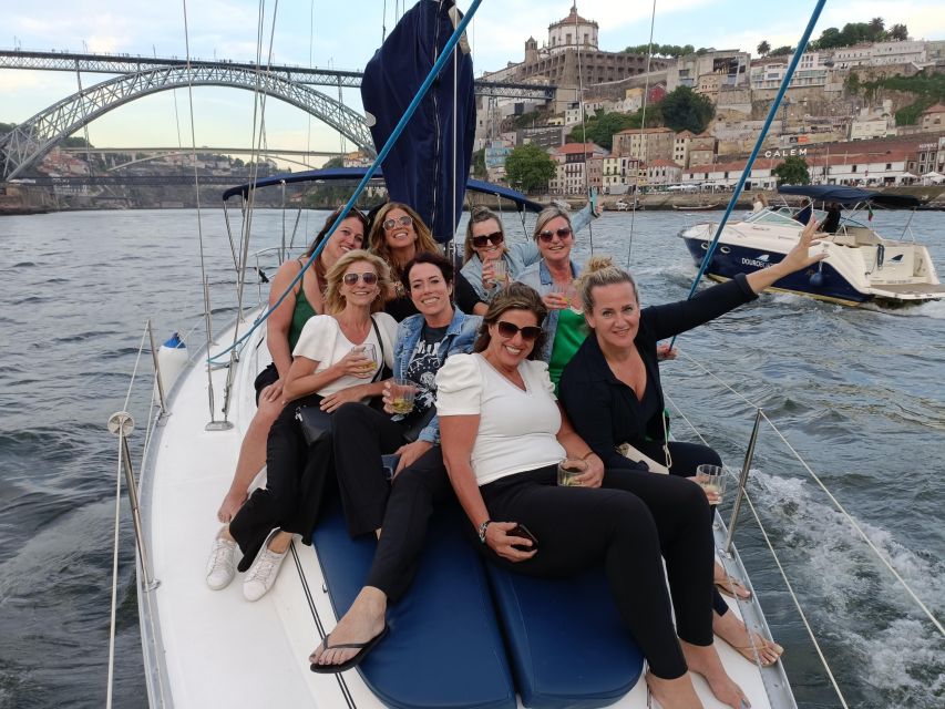 Porto: Exclusive Party aboard a charming sailboat with drink - What’s included, and what you might add for a bigger birthday