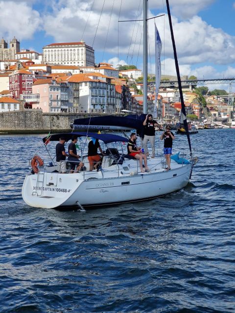 Porto: Exclusive Party aboard a charming sailboat with drink - Marina da Afurada start, and how to not stress about getting there