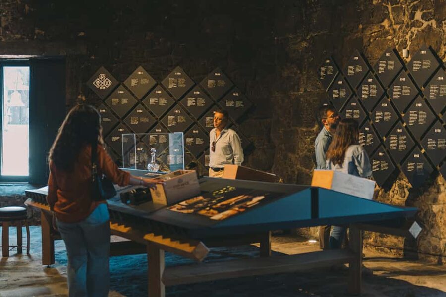 Porto: Fonseca Cellar Tour & 1 WOW Museum - Choosing your WOW museum: chocolate, cork, wine, art of drinking, or Porto region