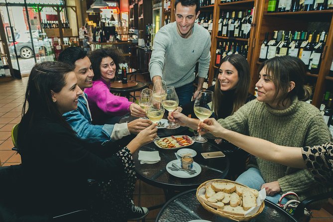 Porto Food and Local Drinks Evening Tour by Food Lover Tour - The drink strategy: beer, wine, and Port wine secrets